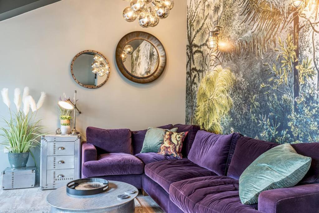 Style & Opulence In Georgian Chapel W Parking Apartment Bath Exterior photo