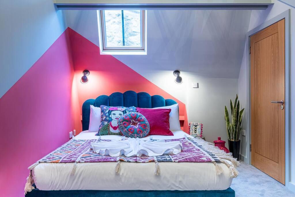 Style & Opulence In Georgian Chapel W Parking Apartment Bath Exterior photo